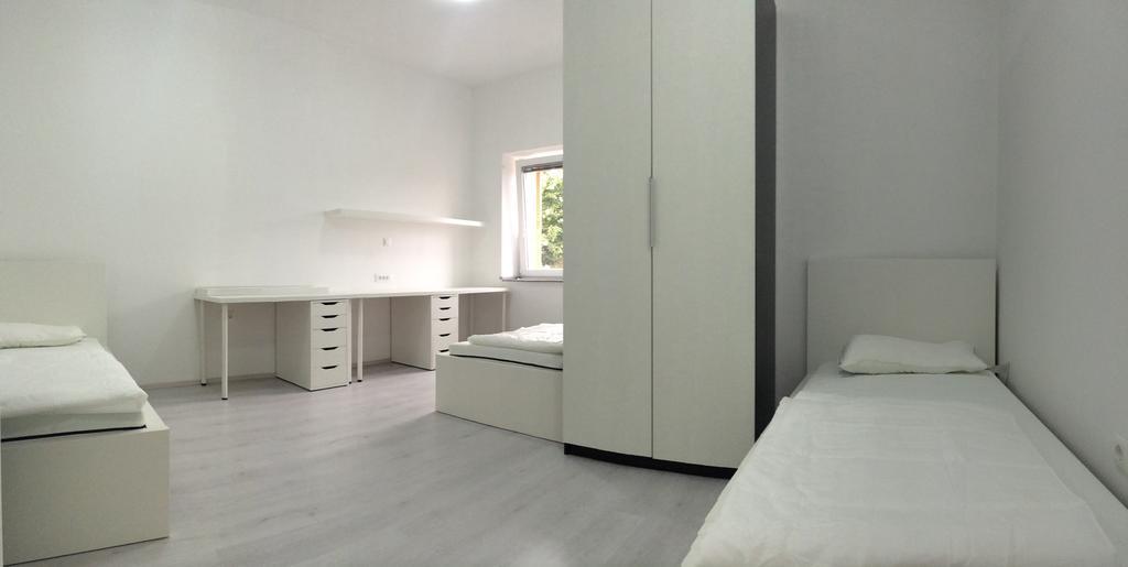 Apartments Sik 2 โคเปร์ ภายนอก รูปภาพ